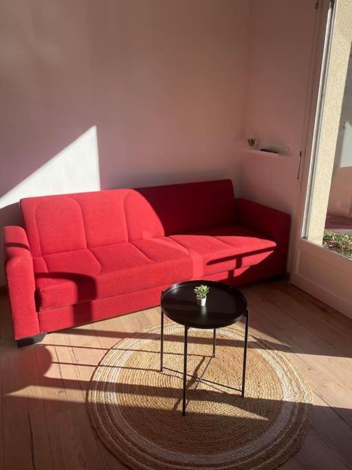 Studio Moderne Et Cosy Avec Balcon Et Parking Apartment Perigueux Luaran gambar